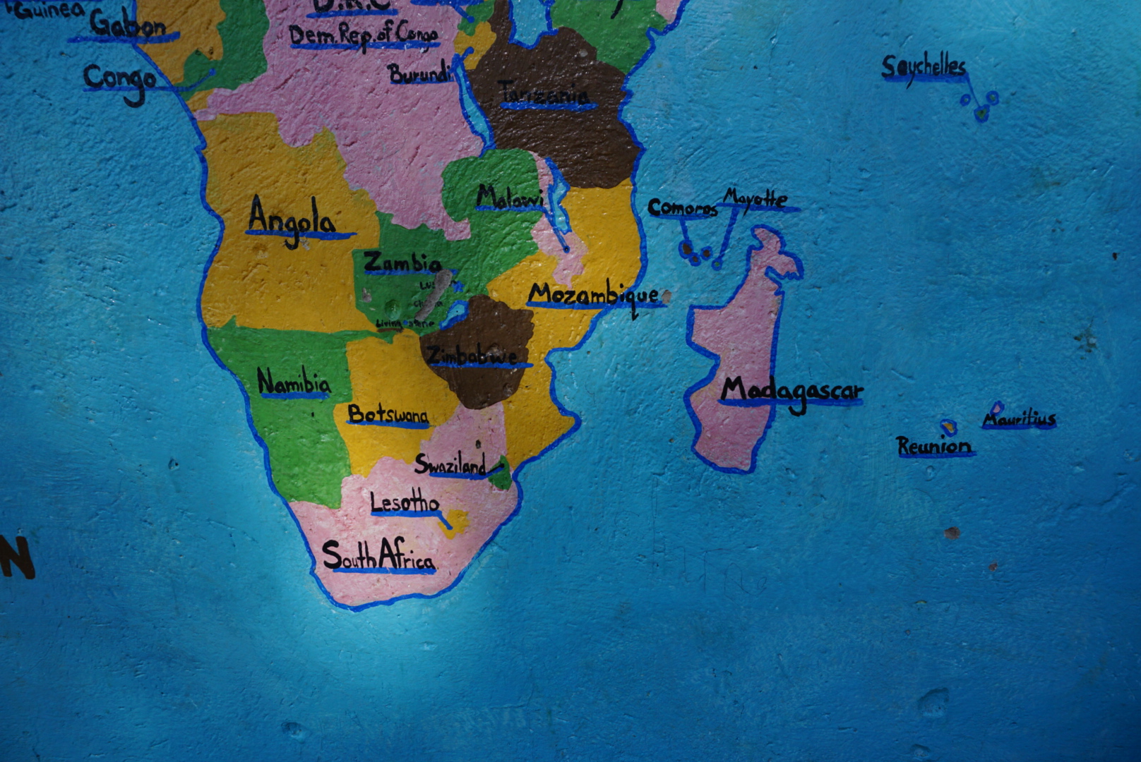 ナミビア〜ザンビアの旅⑥チョマのクリニックを訪問 ナミソラ